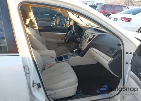 2012 Subaru Legacy 2.5I Premium из США, поврежденный, VIN 4S3BMCF60C3021041